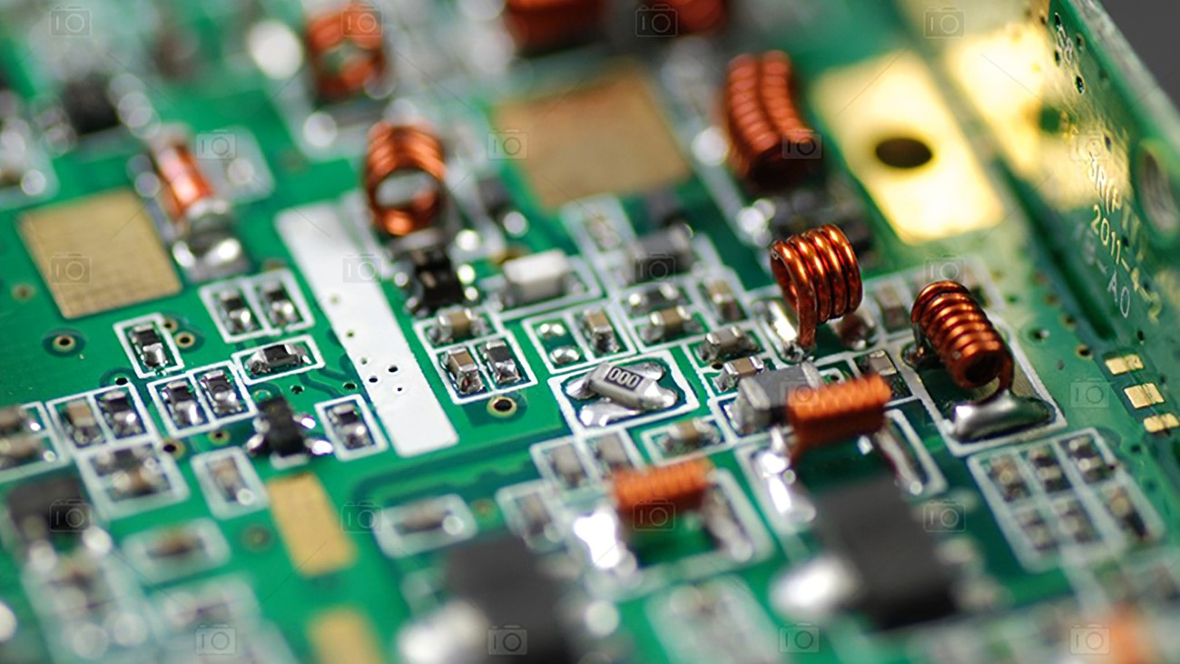 英飛凌 調(diào)降本年度營收預(yù)測