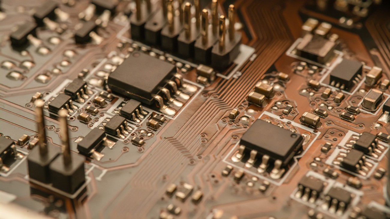 輝達(dá)擴(kuò)大結(jié)盟鴻海緯穎